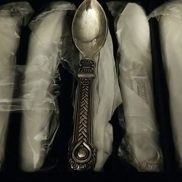 Bombay Demitasse Spoon - Picture 3 of 3